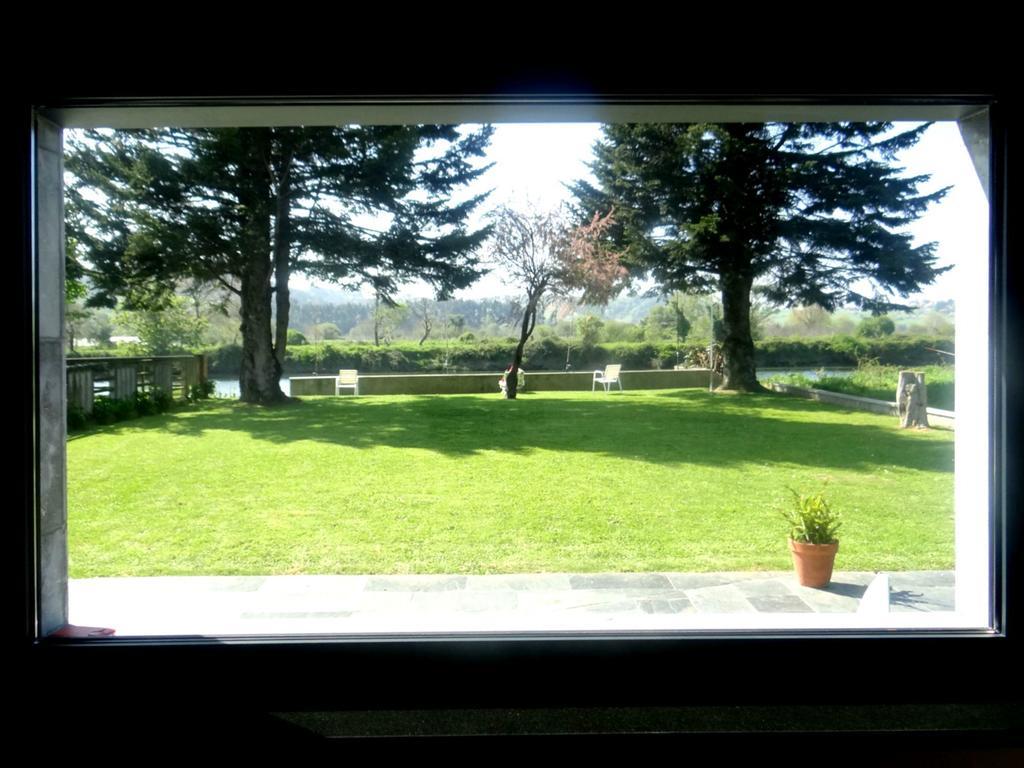La Casa De La Ria Villa Collera Bilik gambar
